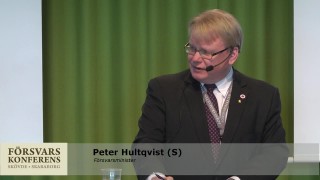 Försvarsminister Peter Hultqvist (S)