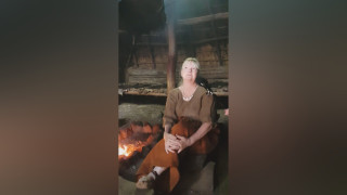 Besöker Ekehagens forntidsby - Del 2