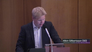 3. Svar på interpellation om vildsvin i Falköping
