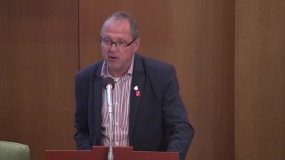 Motion om fria bussresor för unga i Falköping