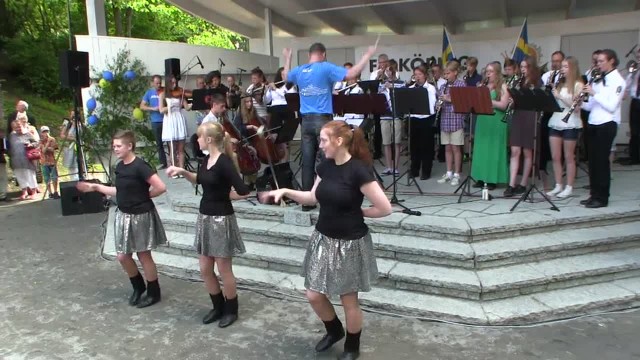 Profilorkestern o Mössebergs musikkår