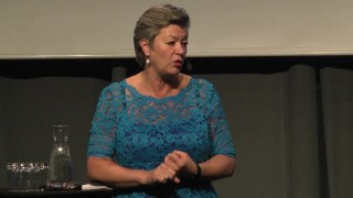 Anförande och publikfrågor med Ylva Johansson