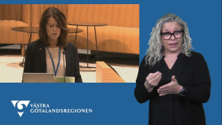 Interpellation om att rekrytera barnmorskor till förlossningsv.