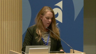 5.  Interpellation av Monika Beiring (M) om en väg in och dess uppdrag