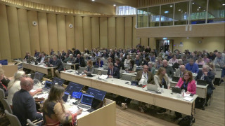 17. Motion: Etablera fler Närakuter