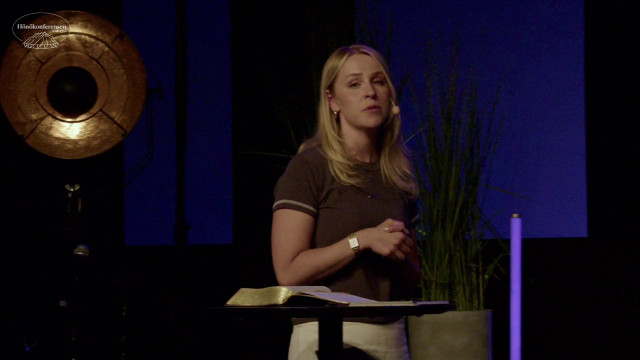 Vi tror på en Gud som sänder och vill använda oss - Carolin Hultmar