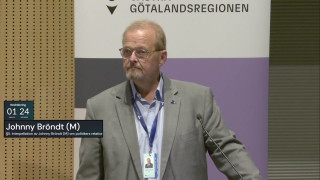 5. Interpellation om politikers relation till regionens verksamheter