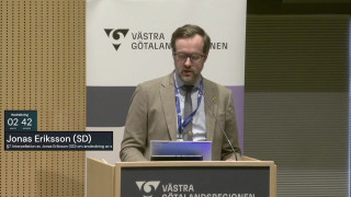 7. Interpellation om användning av sjukhusfastigheterna i Falköping