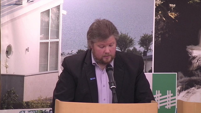 10-11. Interpellationer om miljö och förvaltning