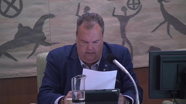 2. Inkomna motioner, interpellationer och frågor